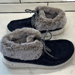 Hey Dude Women's Dark Blue and Gray Slippers